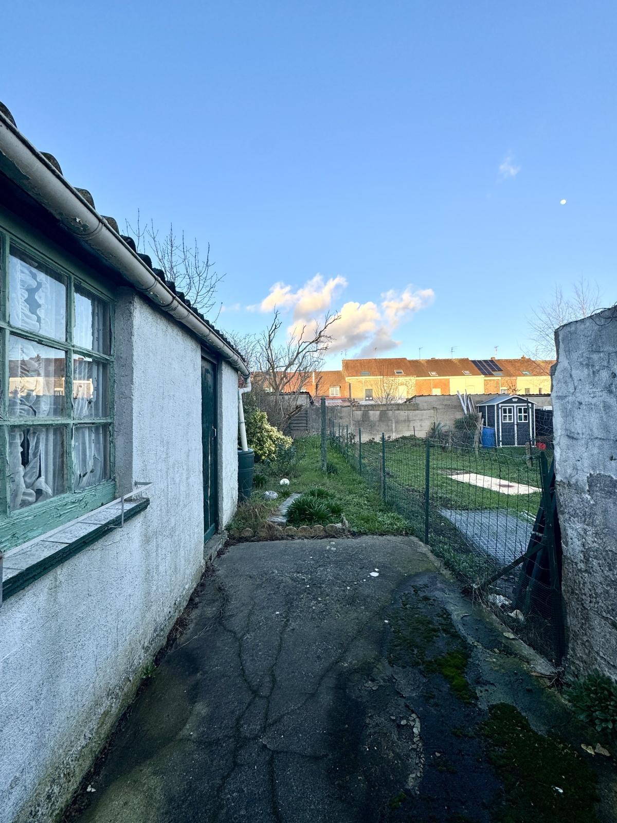 Maison de Ville à rénover 167 000 Euros HAI