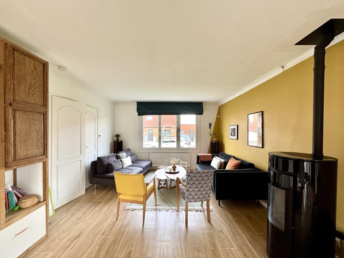 Semi indiv. 4ch, jardin gge et véranda 415 000 Euros FAI