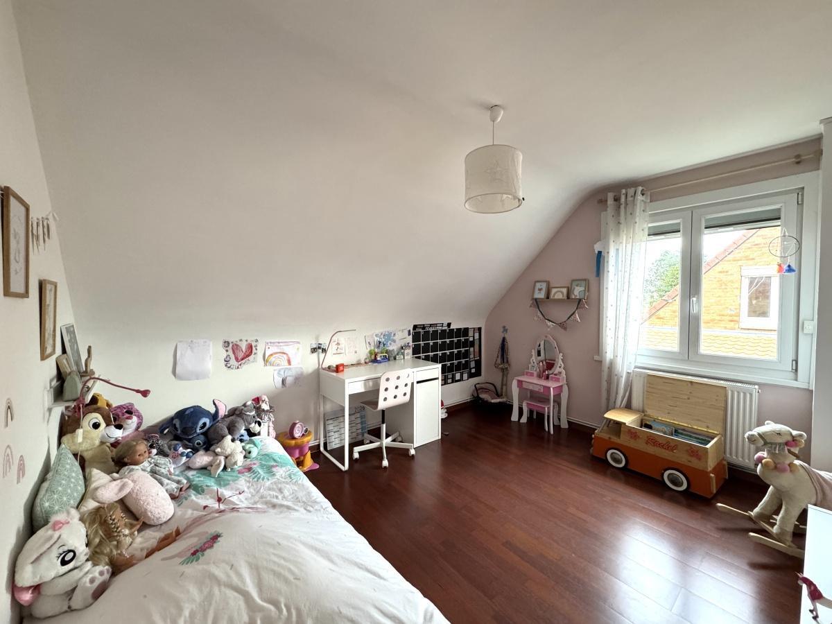 Semi indiv. 4ch, jardin gge et véranda 415 000 Euros FAI