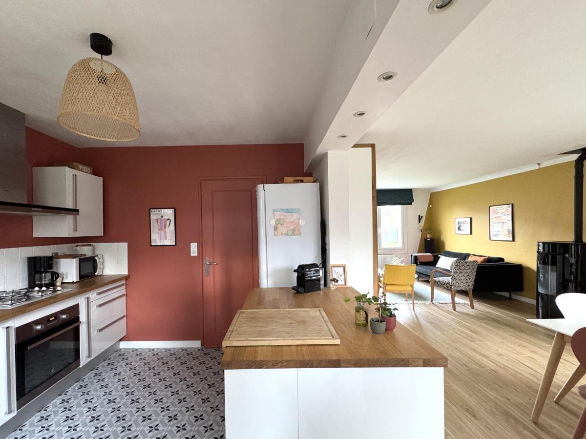 Semi indiv. 4ch, jardin gge et véranda 415 000 Euros FAI