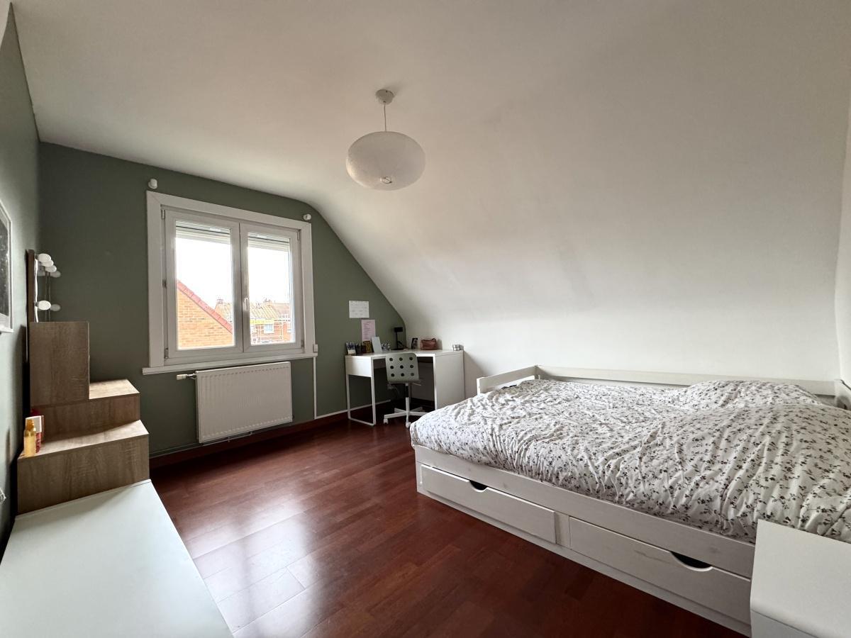 Semi indiv. 4ch, jardin gge et véranda 415 000 Euros FAI