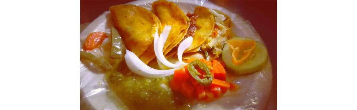 Tacos de Canasta Reyes Reyes