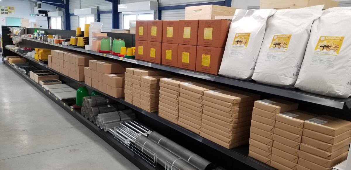 BIJENHOF HOYEZ - L'univers de l'abeille BIJENHOF HOYEZ - L'univers de l'abeille