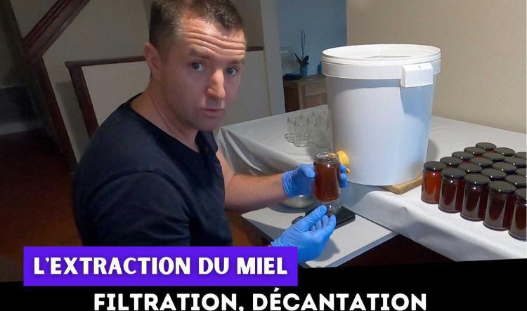 La filtration, la décantation et la mise en pots du miel