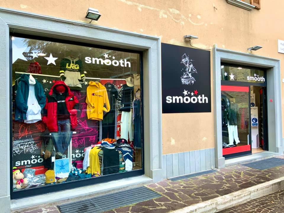 Smooth Kicks Smooth Kicks