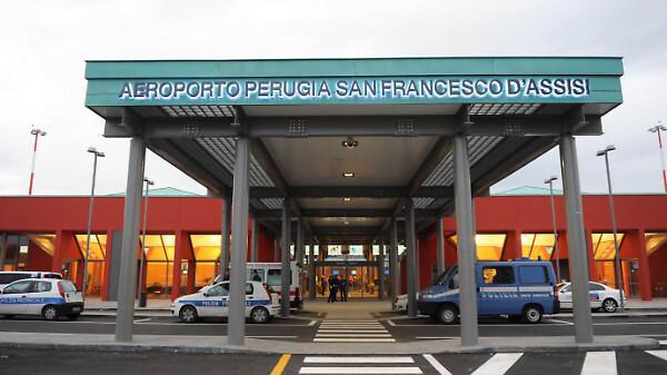 Aeroporto Internazionale dell'Umbria - Perugia "San Francesco d'Assisi" Aeroporto Internazionale dell'Umbria - Perugia "San Francesco d'Assisi"