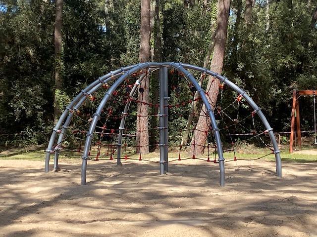 Pendant les travaux, les jeux ne sont pas accessibles. Pendant les travaux, les jeux ne sont pas accessibles.