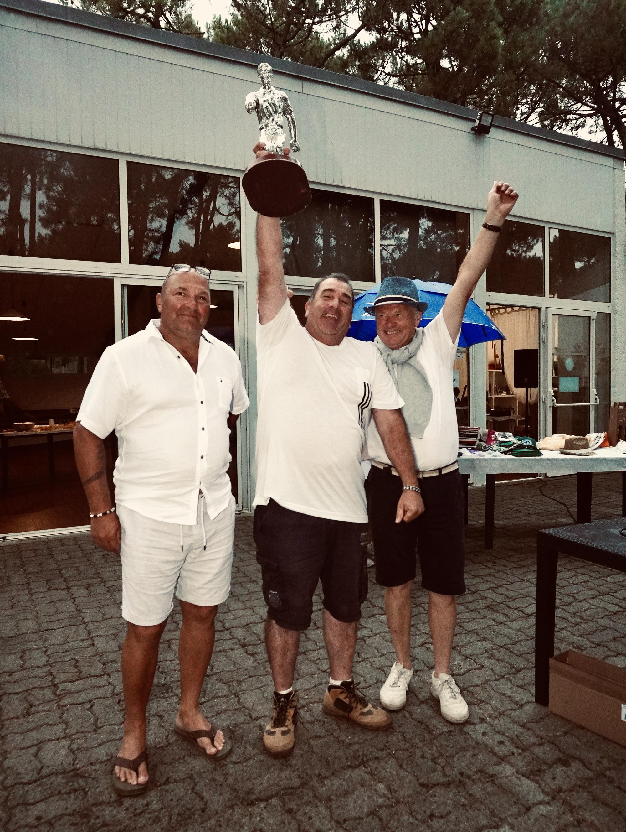 PETANQUE_01996