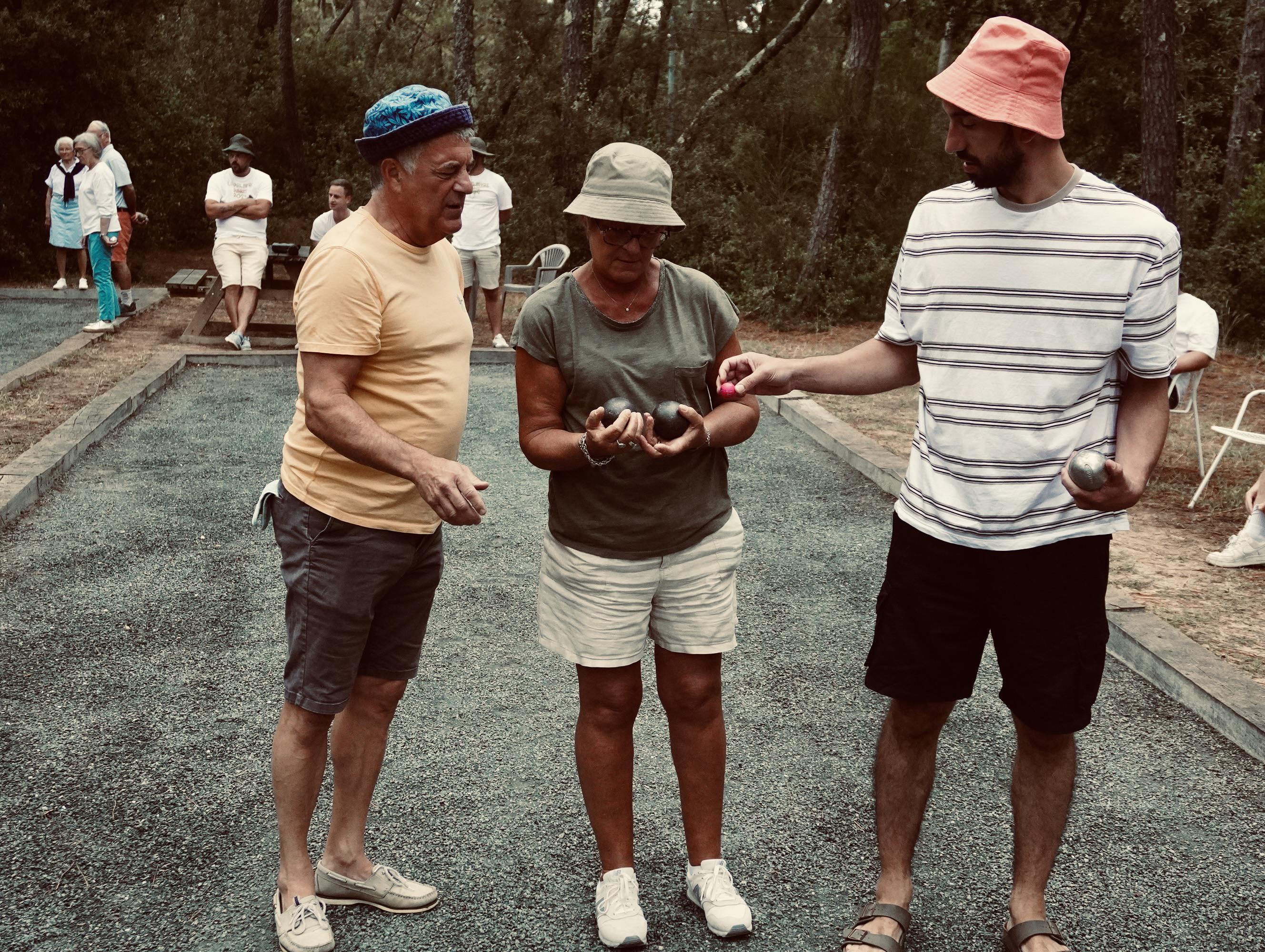 PETANQUE_01875