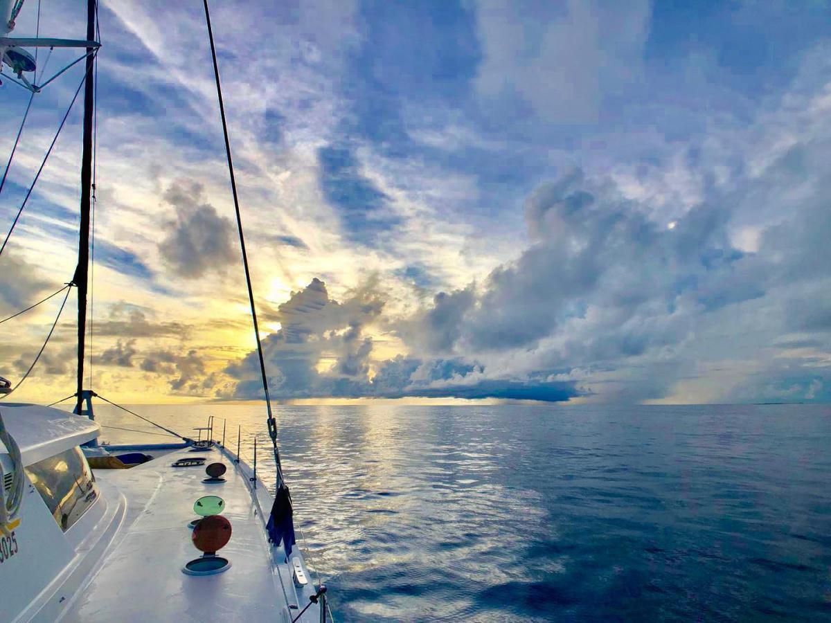 Extreme Blue Water Spearfishing Extreme Blue Water Spearfishing