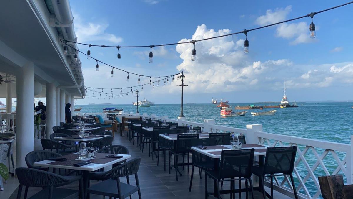 Cape Town Fish Market - Restaurant & Bar Cape Town Fish Market - Restaurant & Bar