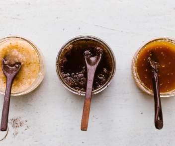 ANJAM'S LIFE in STONE TOWN📍Half Day with lunch at his family's home▶️ $40 ANJAM'S LIFE in STONE TOWN📍Half Day with lunch at his family's home▶️ $40