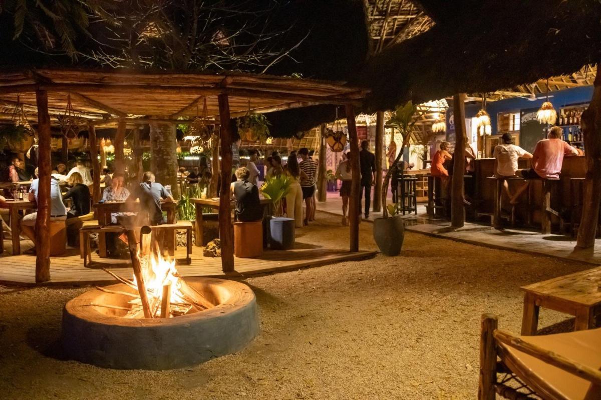 Kameleon Blue Restaurant📍Kizimkazi