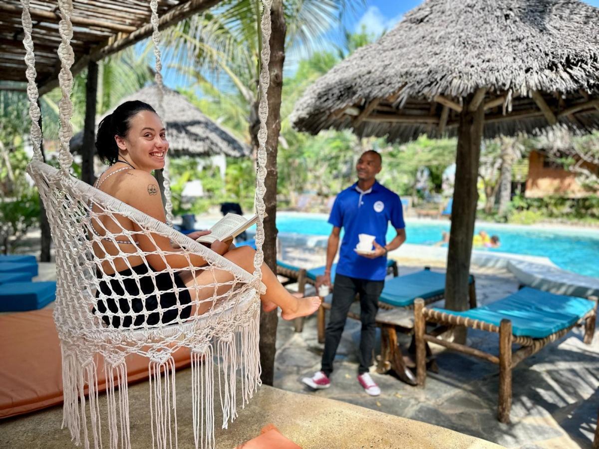 Kameleon Blue Restaurant📍Kizimkazi Kameleon Blue Restaurant📍Kizimkazi