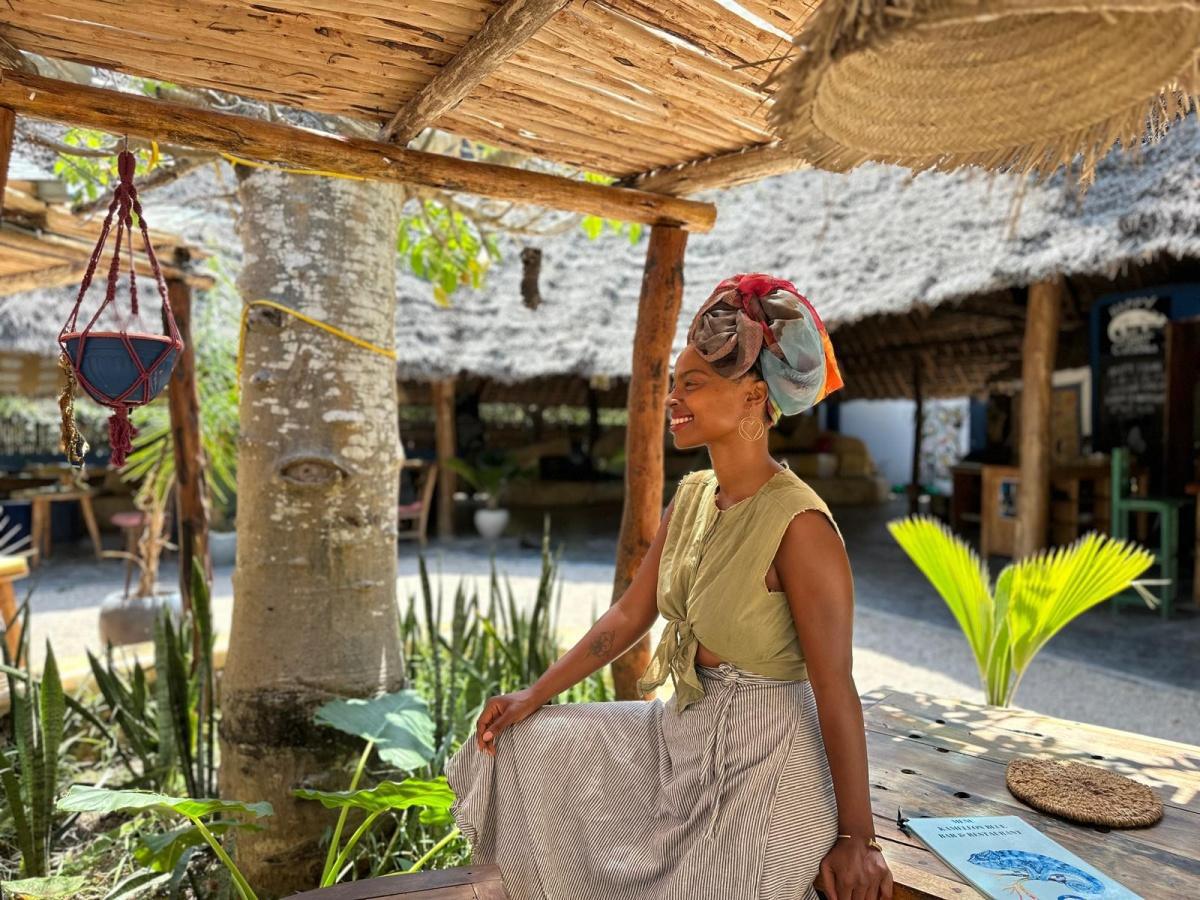 Kameleon Blue Restaurant📍Kizimkazi Kameleon Blue Restaurant📍Kizimkazi