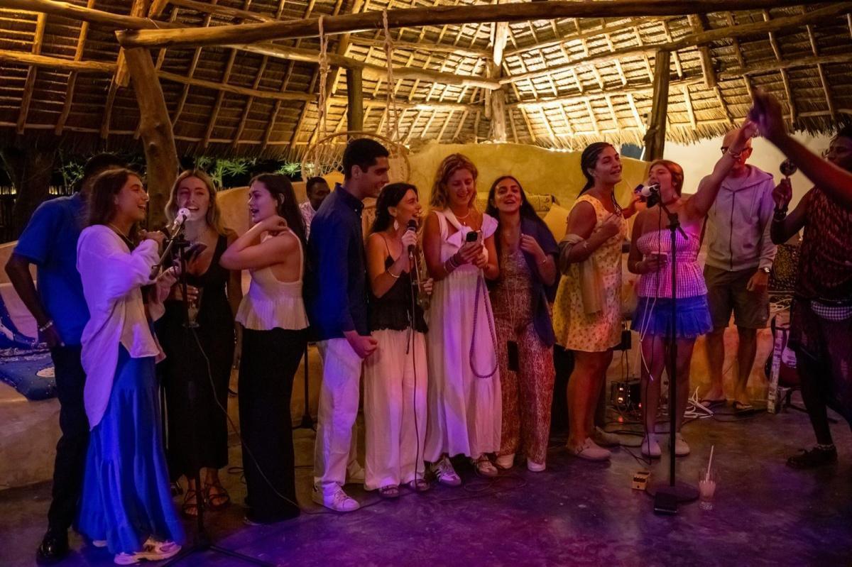 Kameleon Blue Restaurant📍Kizimkazi Kameleon Blue Restaurant📍Kizimkazi