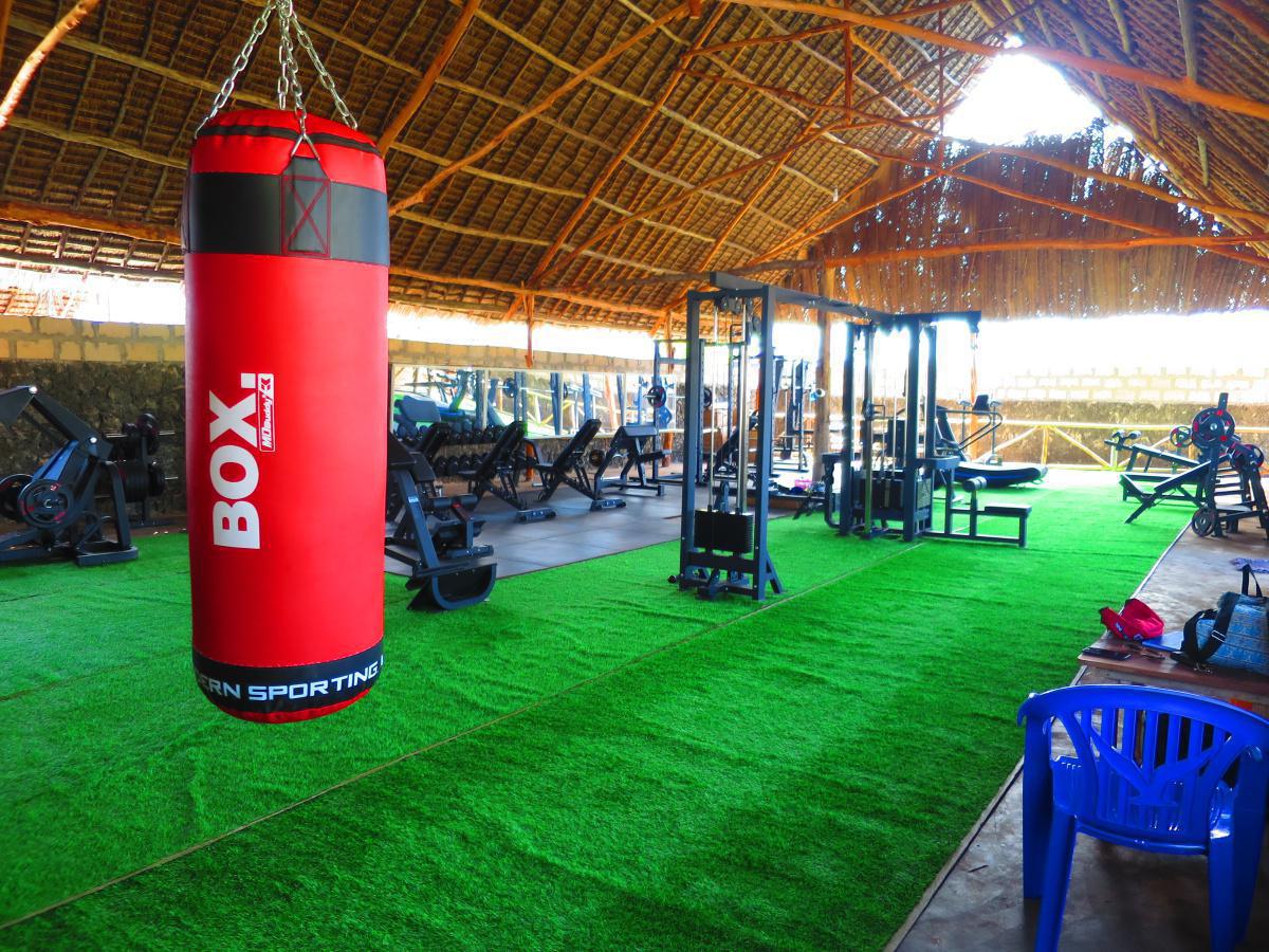 Yoga&Gym ZanzibarđBwejuu Yoga&Gym ZanzibarđBwejuu