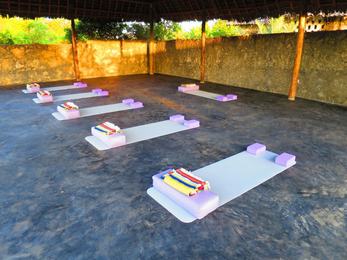 Yoga&Gym ZanzibarđBwejuu Yoga&Gym ZanzibarđBwejuu