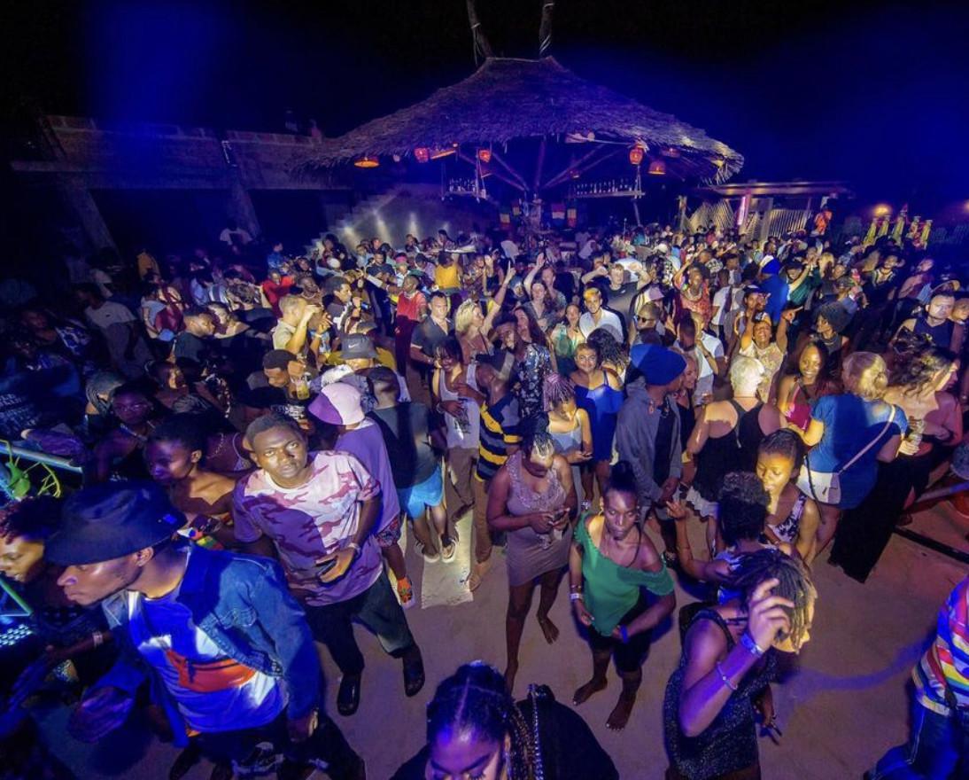 Jambo Beach Party π Jambo Beach Club βΆοΈ 10ooo Jambo Beach Party π Jambo Beach Club βΆοΈ 10ooo