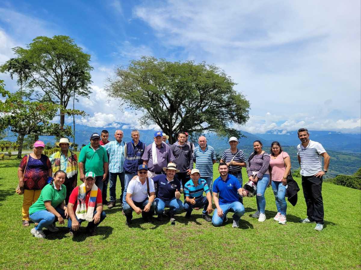 Proyecto Biosuroeste busca fortalecer a cacaocultores en soluciones tecnológicas Proyecto Biosuroeste busca fortalecer a cacaocultores en soluciones tecnológicas