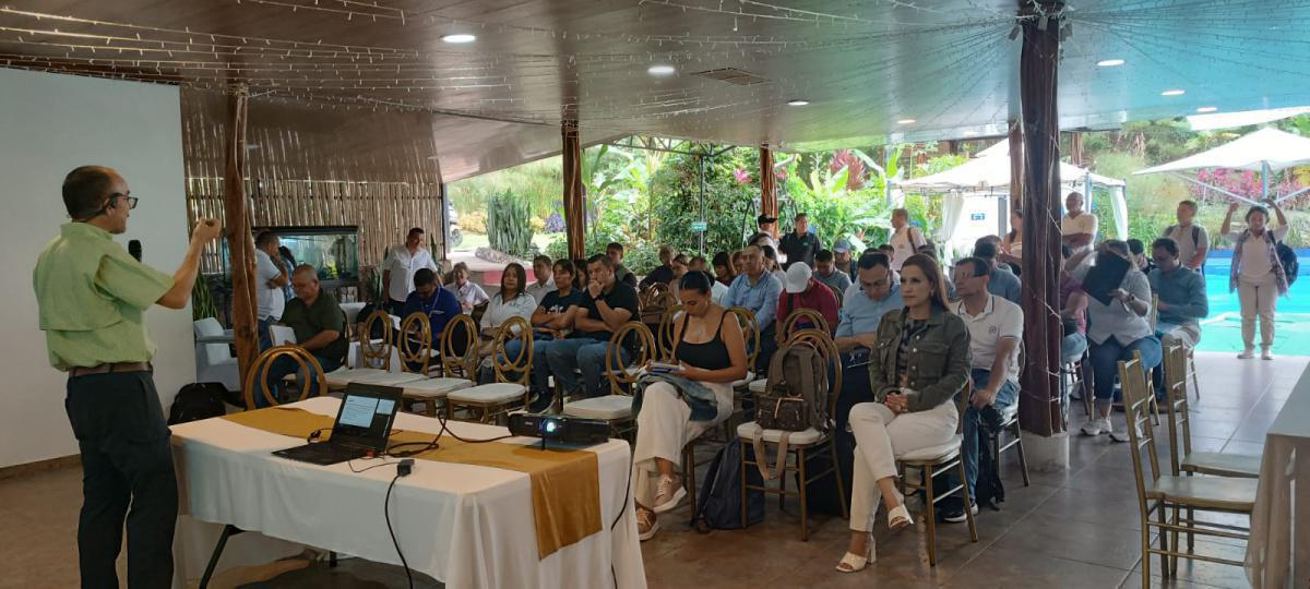 Compañía Nacional de Chocolates, en la construcción del acuerdo de competitividad de la cadena del cacao del Putumayo Compañía Nacional de Chocolates, en la construcción del acuerdo de competitividad de la cadena del cacao del Putumayo