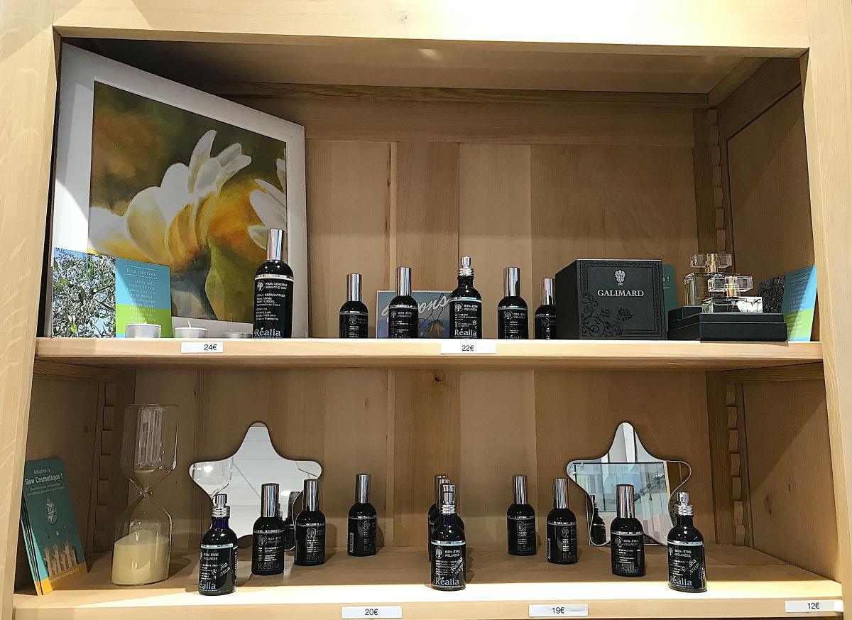 Parfums & Papilles rejoint l'association des Commerçants de Monplaisir ! Parfums & Papilles rejoint l'association des Commerçants de Monplaisir !