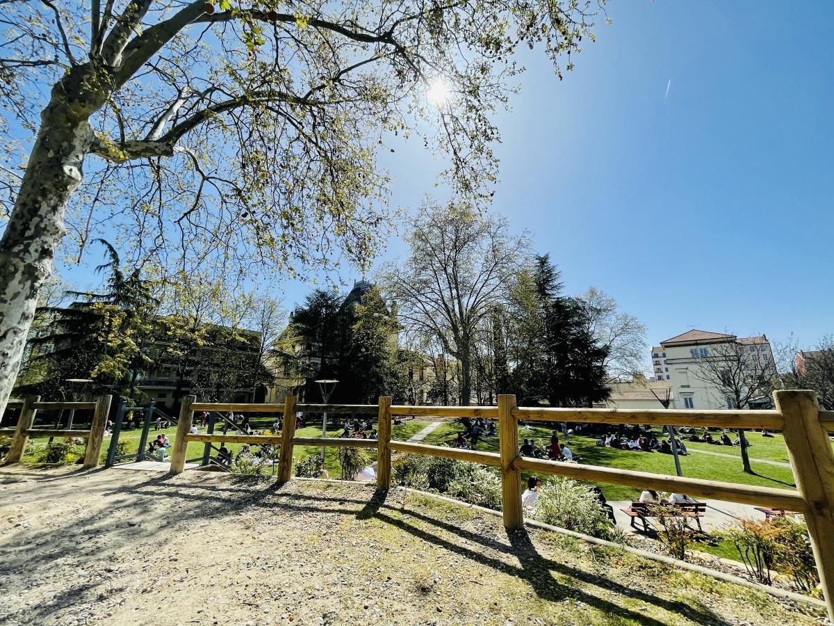 Le jardin de l'Institut Lumière