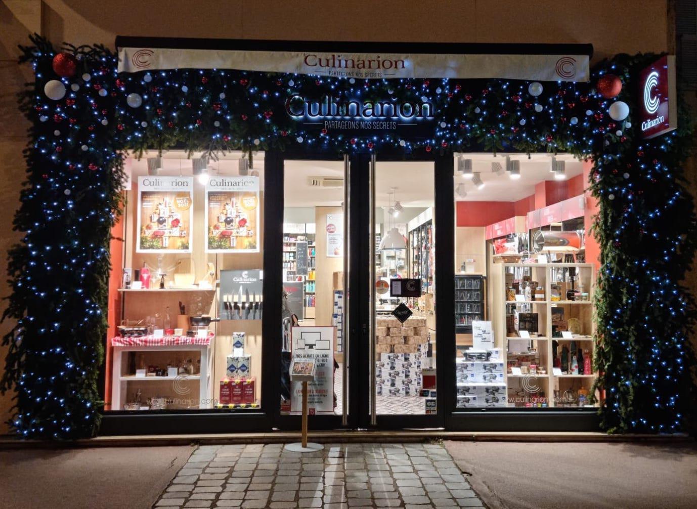 📣Les vitrines de Noël des commerçants !🎄🎁
