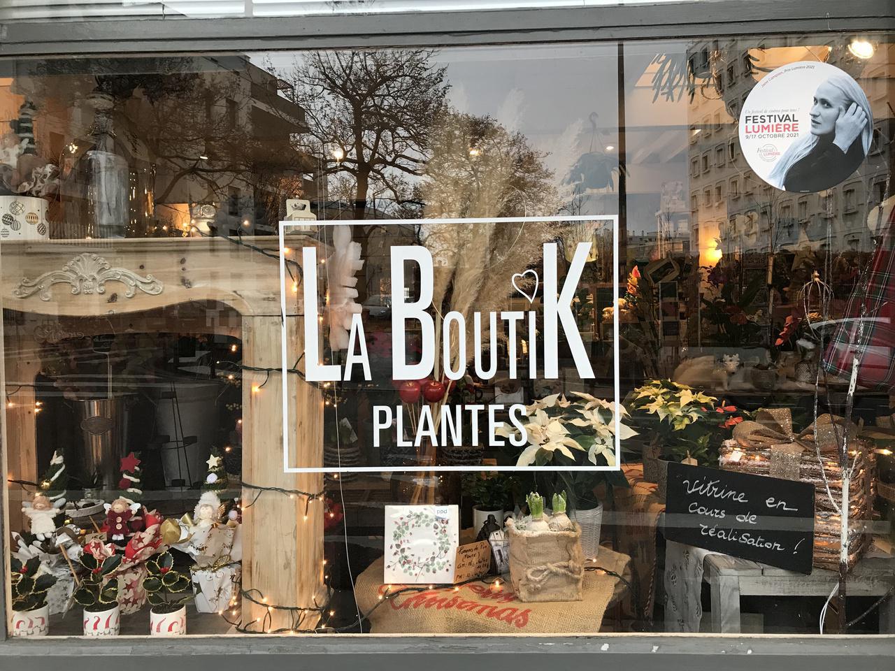 📣Les vitrines de Noël des commerçants !🎄🎁