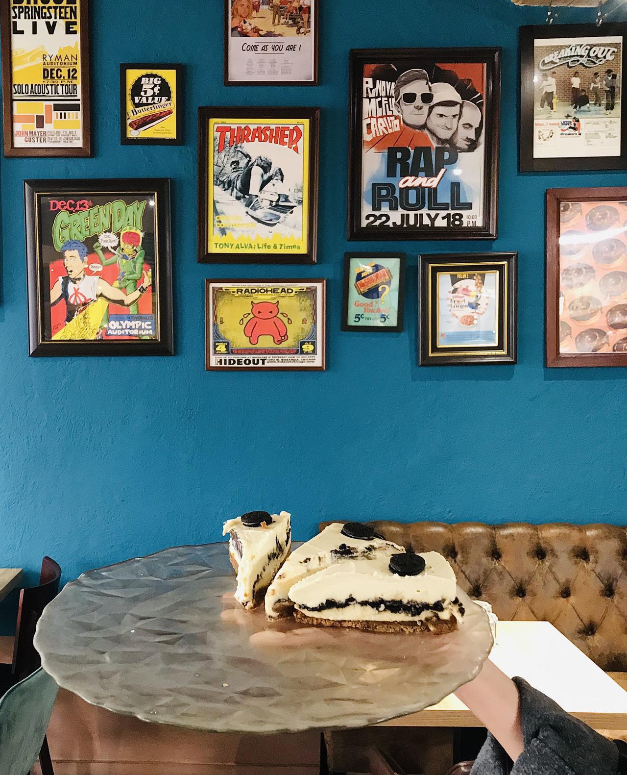 📢 Avis aux gourmands - Best Bagels Monplaisir vous présente son cheesecake Oréo ! 😋