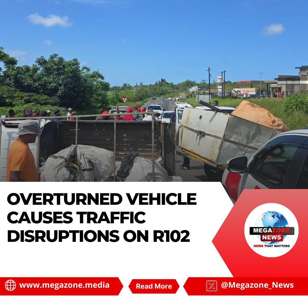 Overturned Vehicle Causes Traffic Disruptions on R102 Overturned Vehicle Causes Traffic Disruptions on R102