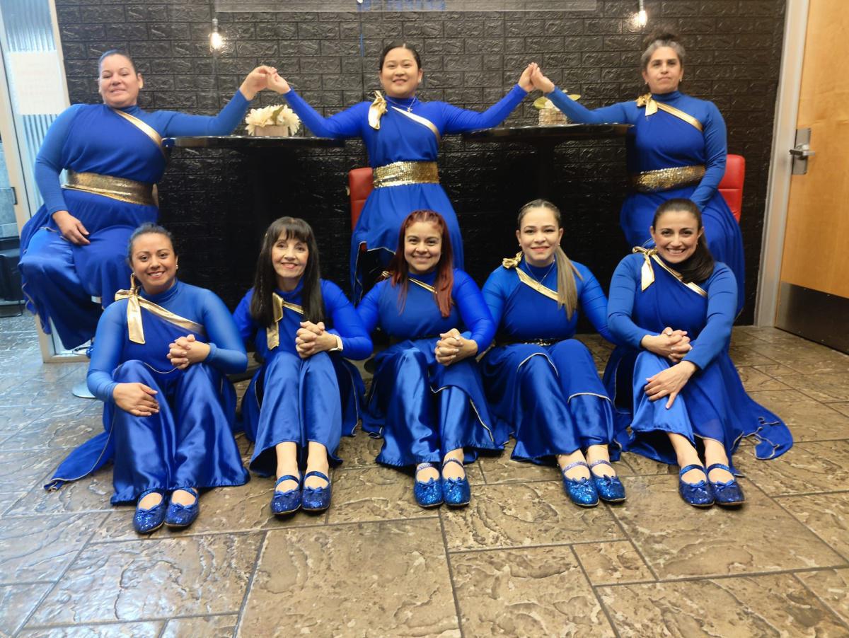 Ministerio de Danza Uncion y Fuego.