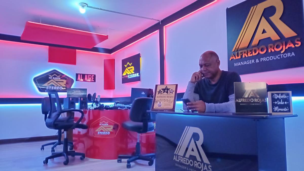 “Alfredo Rojas” Celebra sus 44 aniversario con emisora propia y cargado de éxitos