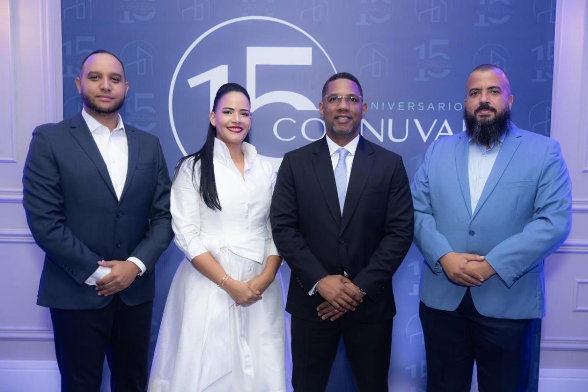 La Constructora CONNUVAL, celebró su 15 aniversario con un elegante cóctel en un hotel de Santo Domingo que reunió a su personal, clientes y aliados estratégicos en una noche dedicada al reconocimiento del trabajo en equipo, al fomento de sus rel