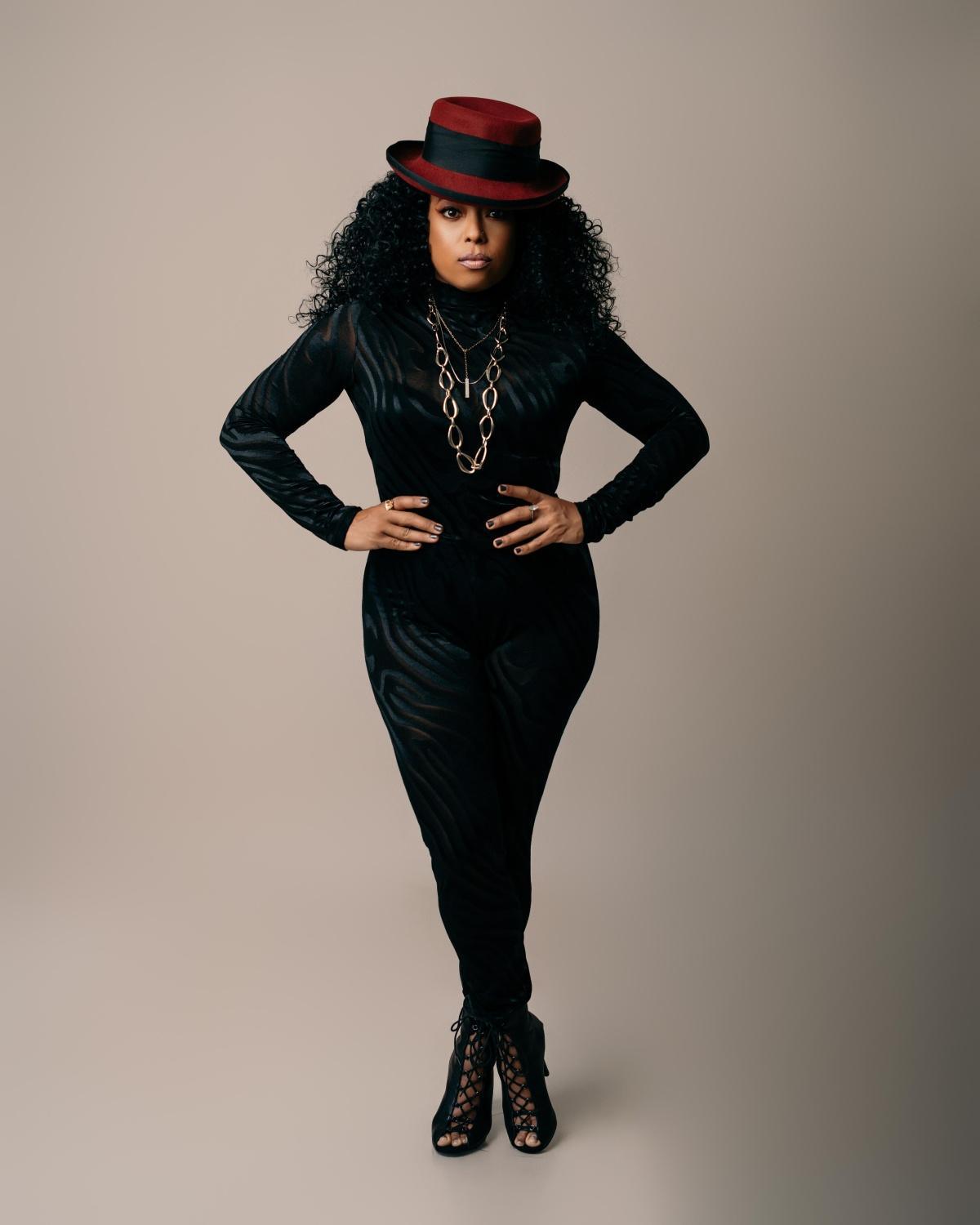 Mireya, la artista de ascendencia dominicana ganadora del Latin Grammy, llega a RD a mostrar su arte