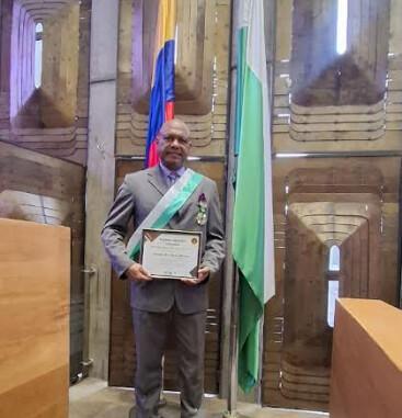 Alfredo Rojas recibe la Condecoración Colombia – Estrella de la Grandeza por su destacada trayectoria internacional Alfredo Rojas recibe la Condecoración Colombia – Estrella de la Grandeza por su destacada trayectoria internacional