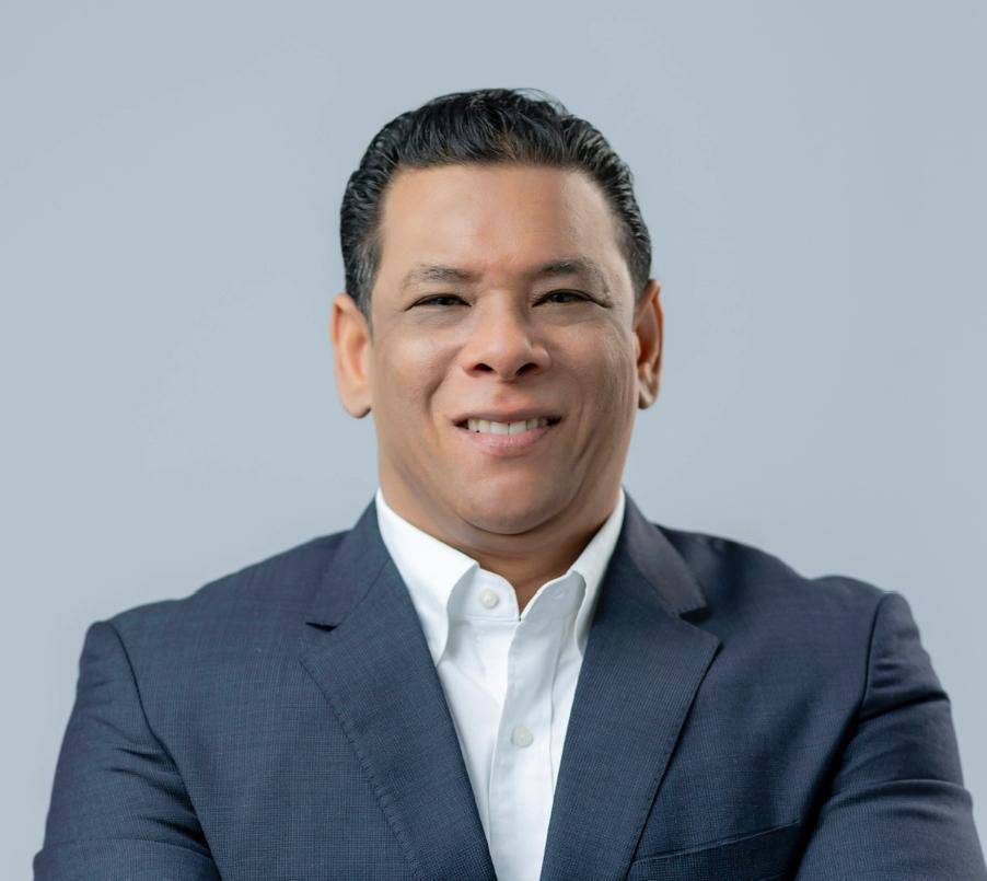 Crece con Gabín cumple un año fortaleciendo la educación empresarial y suma columna mensual al periódico EL JAYA Crece con Gabín cumple un año fortaleciendo la educación empresarial y suma columna mensual al periódico EL JAYA