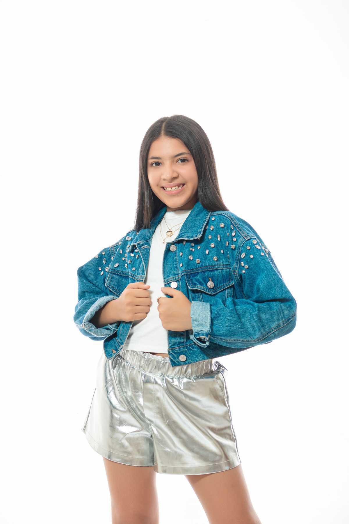 "Sophia" la nueva promesa del pop juvenil, estrena su sencillo "Soy tu amiga, no tu rival" "Sophia" la nueva promesa del pop juvenil, estrena su sencillo "Soy tu amiga, no tu rival"