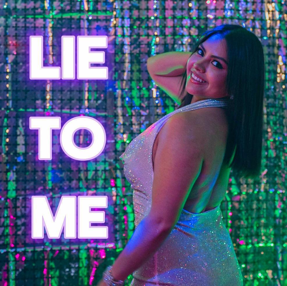 MARTINA PRESENTA “LIE TO ME”, LA CANCIÓN QUE DEFINE LAS RELACIONES DE ESTA GENERACIÓN