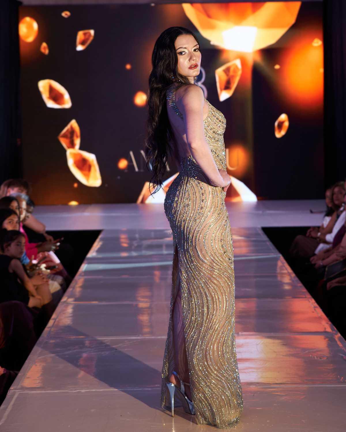 Patricia de León: la venezolana que brilló en el NJMW Fashion Show con una propuesta de versatilidad y elegancia Patricia de León: la venezolana que brilló en el NJMW Fashion Show con una propuesta de versatilidad y elegancia