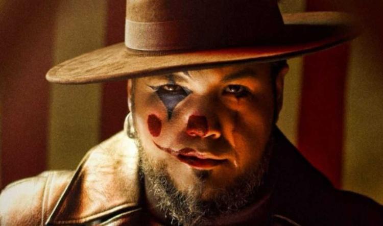 JOSE CARMEN ESTRENA "PAYASO" UN PODEROSO HIMNO DE LATÍN POP SOBRE LA TRAICIÓN AMOROSA