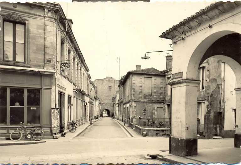 Photos d'hier et d'aujourd'hui Photos d'hier et d'aujourd'hui