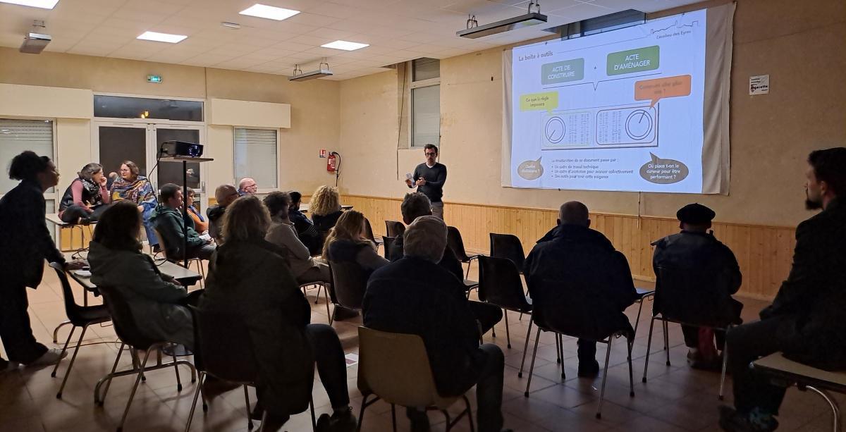 Rions 2030 : le projet d'Ecolieu des Eyres Rions 2030 : le projet d'Ecolieu des Eyres