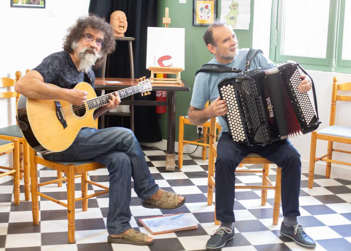 Retour sur l'inauguration du bâtiment du Cercle populaire de Rions Retour sur l'inauguration du bâtiment du Cercle populaire de Rions