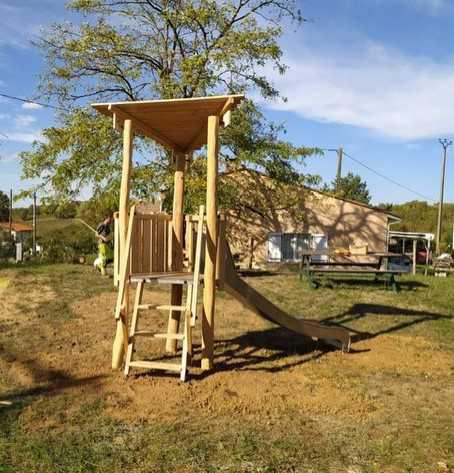 Nouvelle zone de jeux à Pujols Nouvelle zone de jeux à Pujols