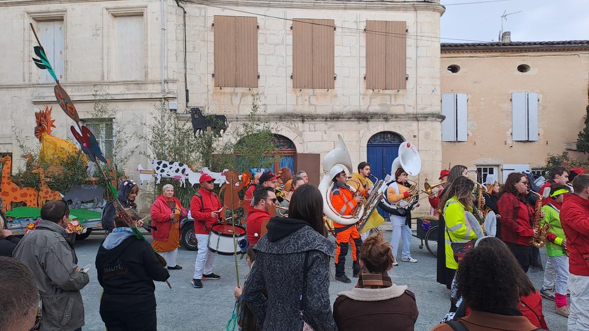 Le Carnaval de Rions #2025: une fête populaire qui grandit !