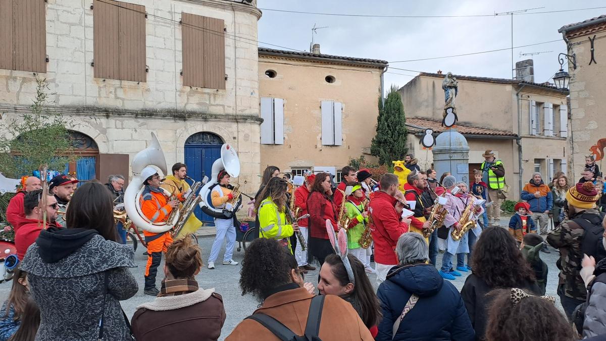 Le Carnaval de Rions #2025: une fête populaire qui grandit !