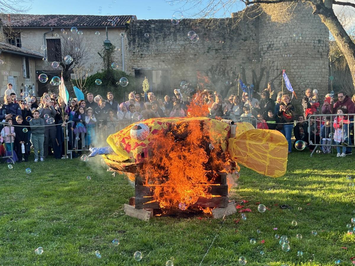 Le Carnaval de Rions Le Carnaval de Rions