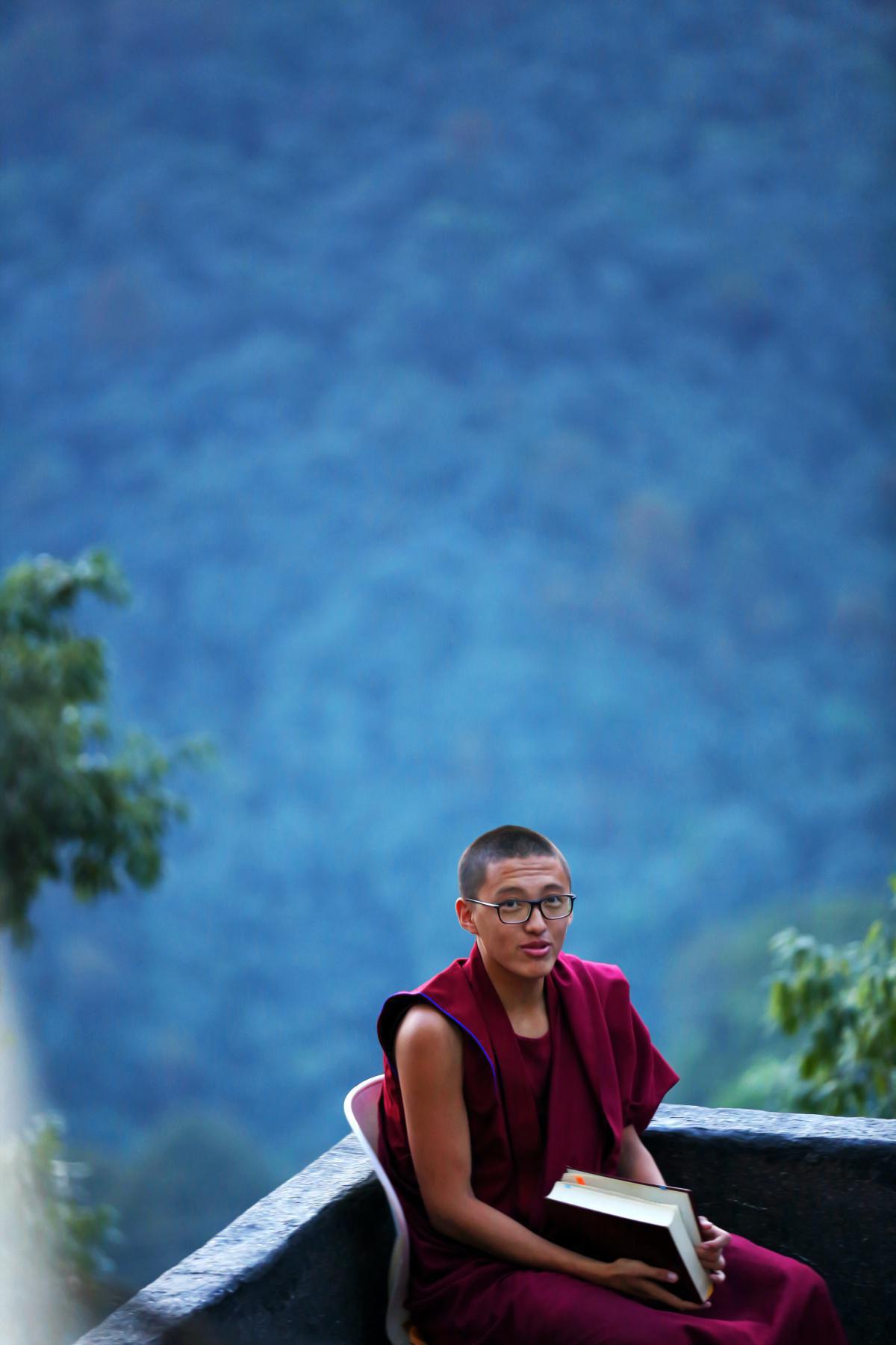 Der neue Abt Der neue Abt