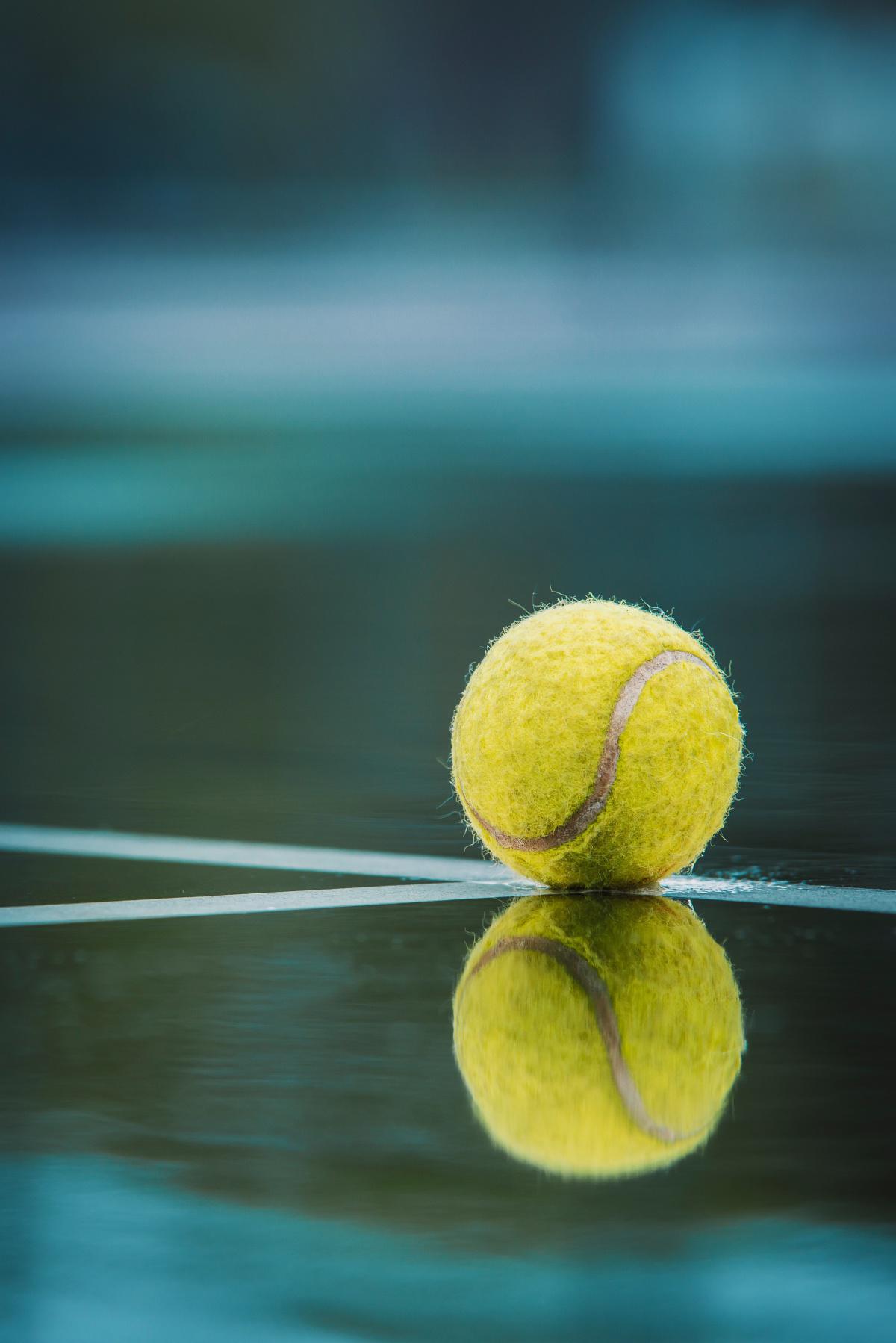 Die unsichtbaren Tennisbälle